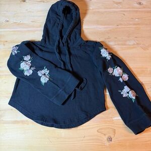 Kendall & Kylie Black‎ Cropped Hoodie Floral Rose Embroidered Sleeves XS